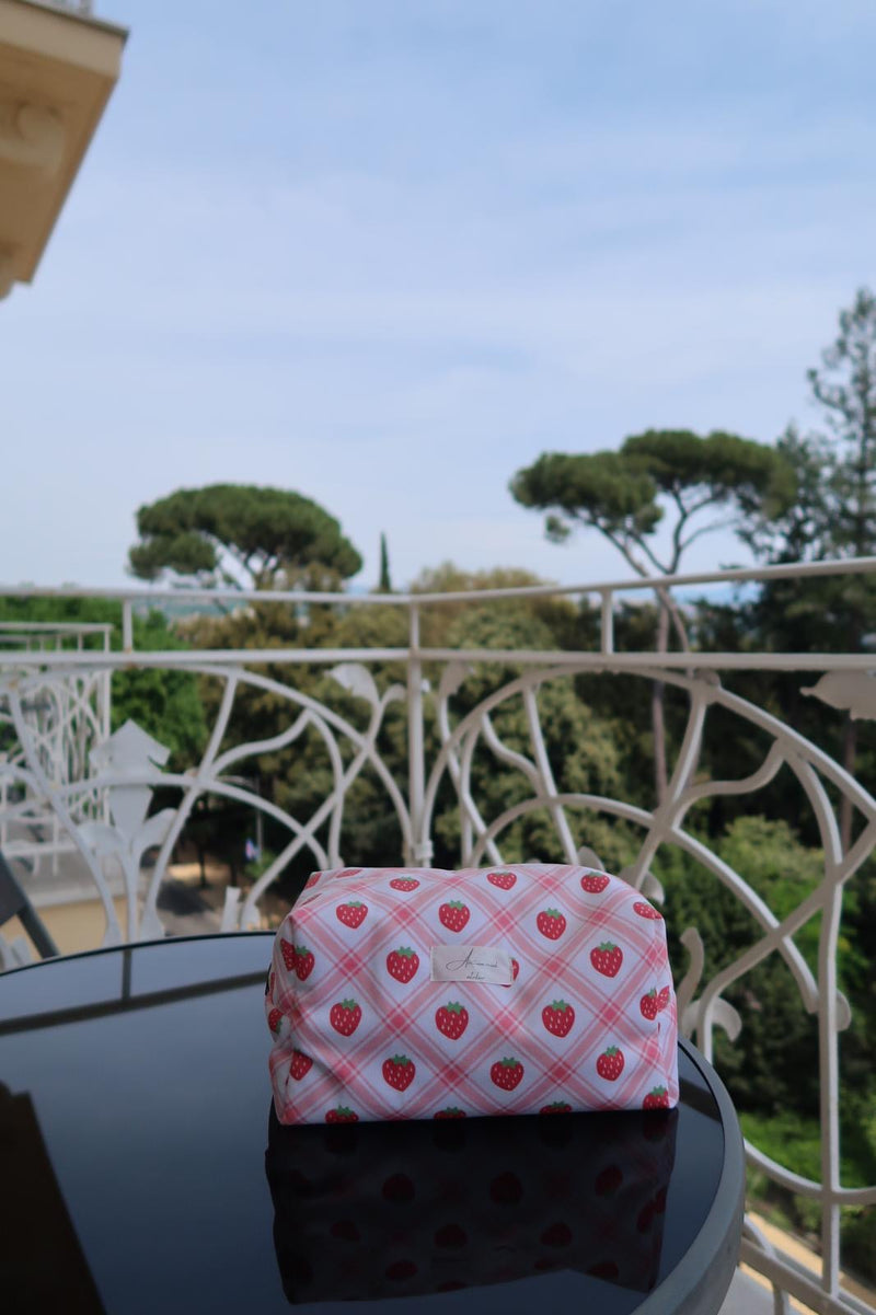 “Strawberry-Girl” Beauty Pouch