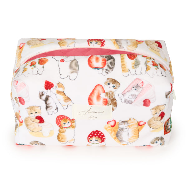 “Cats&Berry’s” Pouch