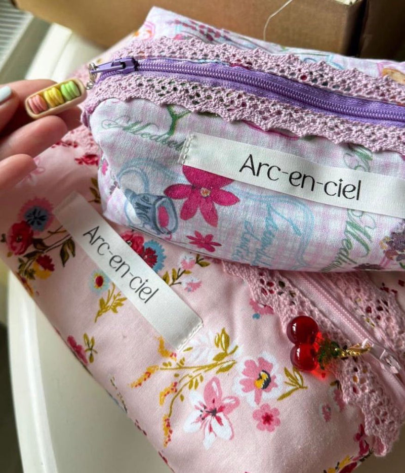 The Flowery Dream Pouch