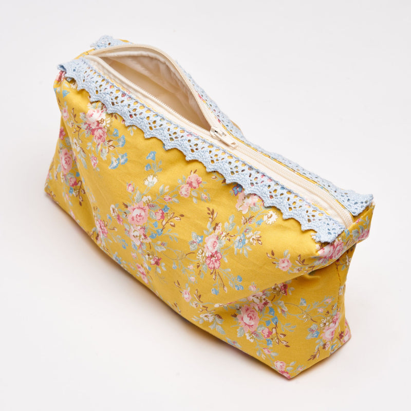 The Floral Harmony Pouch